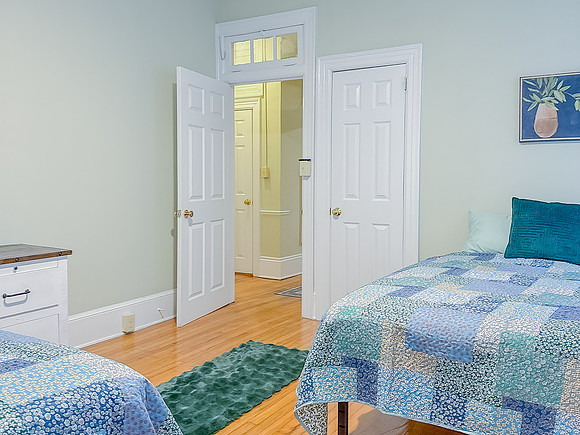 AirBnB-26