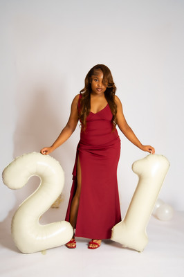 Kamis21