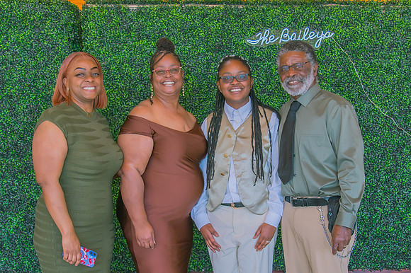 TheBaileys-453