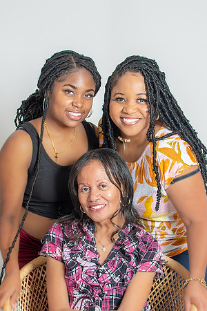Mom-156