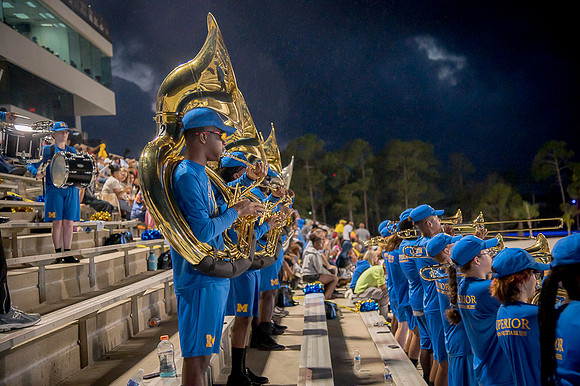 Band-17