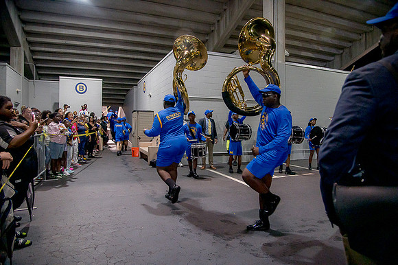 Band-100