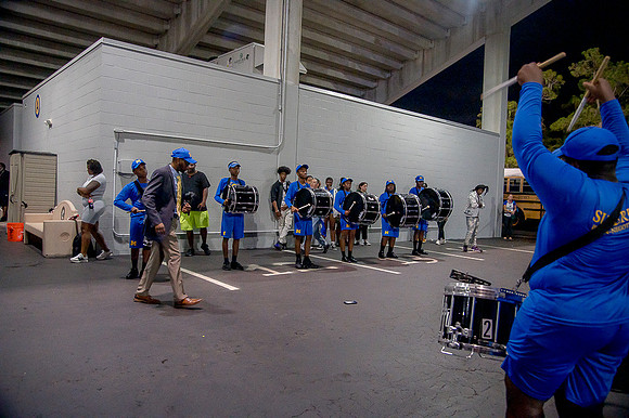 Band-105