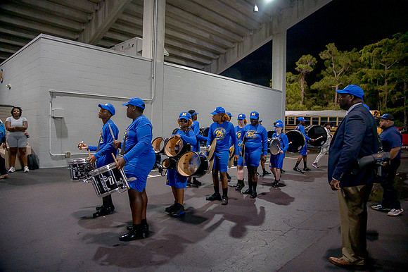 Band-106