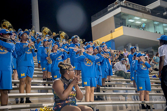 Band-127