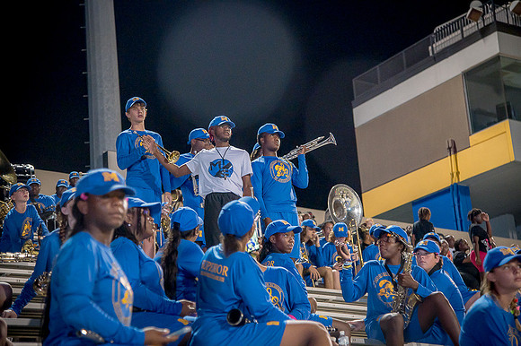 Band-152