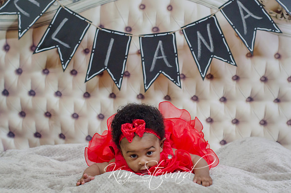 Eliana-41