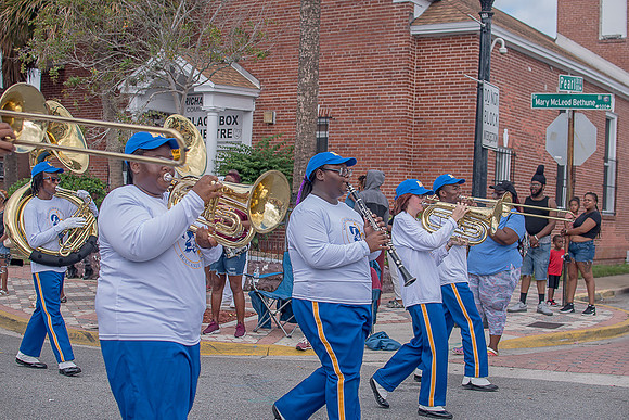 BCUHocoParade-75