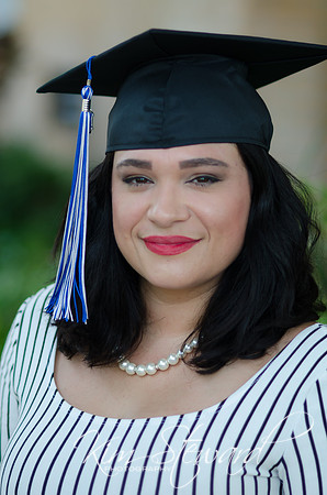 GradMary2019-38