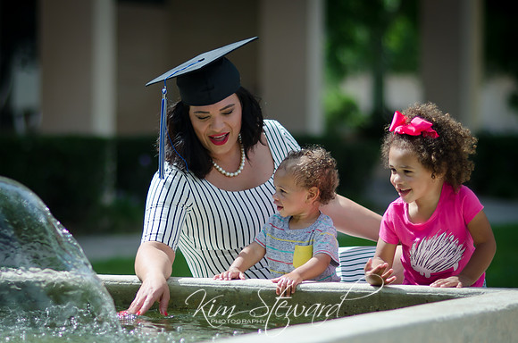 GradMary2019-46