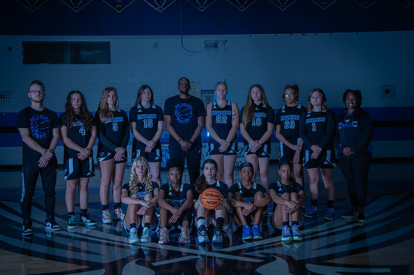 Lady Pirates-1