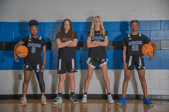 Lady Pirates-58