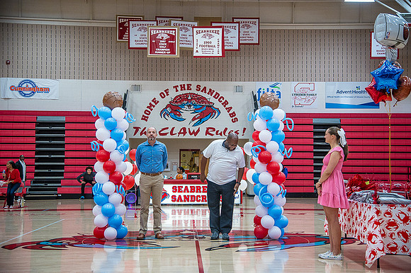 seniornight-5