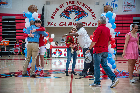 seniornight-80