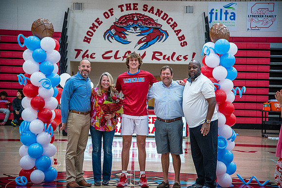 seniornight-89