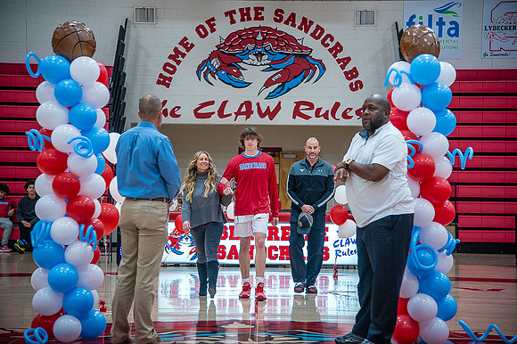 seniornight-95