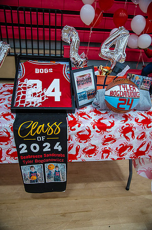 seniornight-125