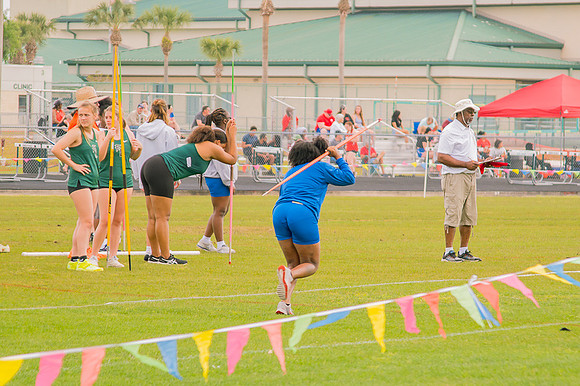 TrackRelay-64
