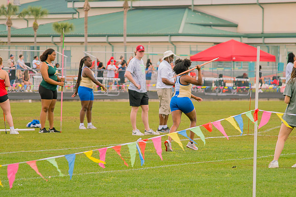 TrackRelay-101