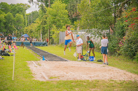TrackRelay-144