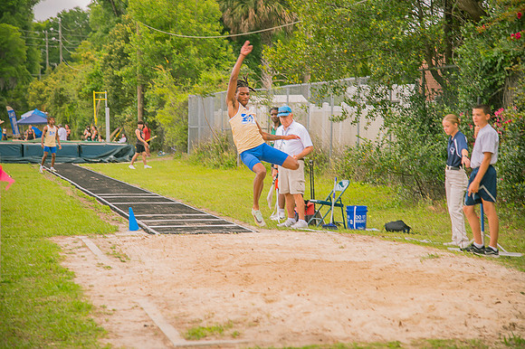 TrackRelay-156