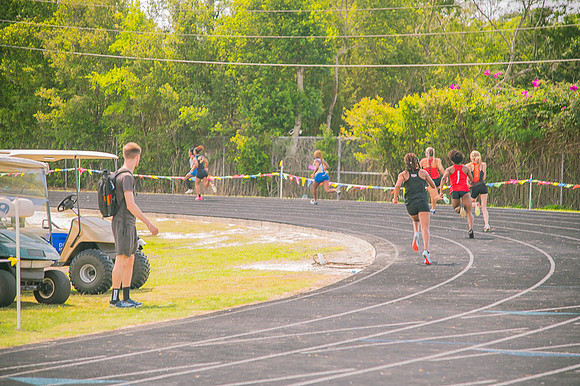 TrackRelay-164
