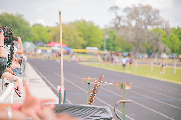 TrackRelay-210