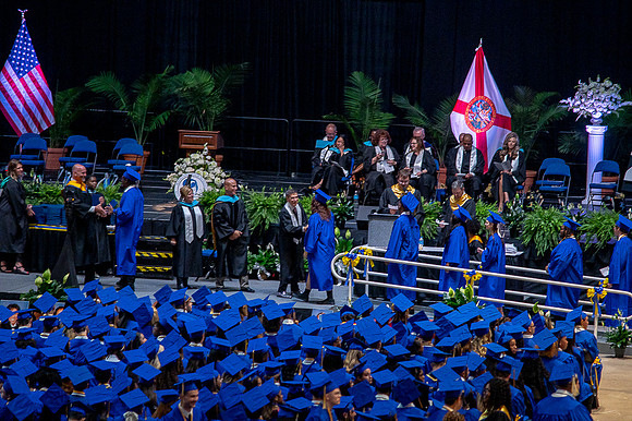 Grad2024-17